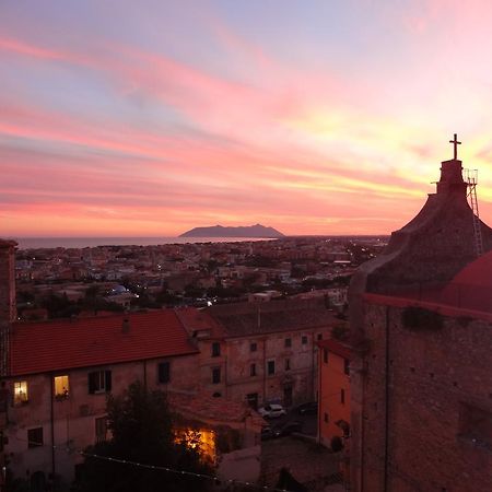 Torrione San Giovanni I Apartman Terracina Kültér fotó